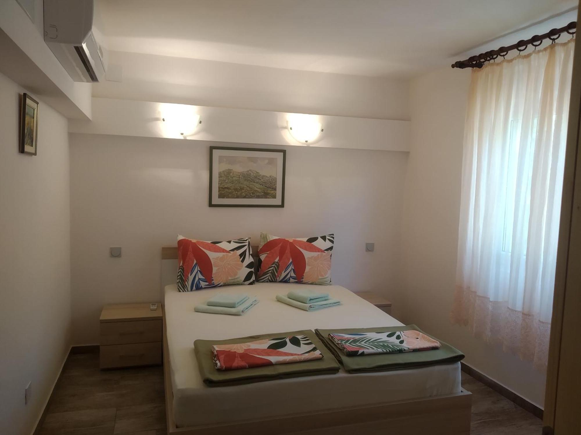 Apartments And Rooms Bova Baska  Exterior photo